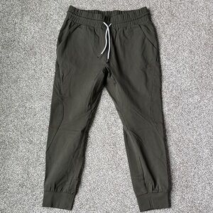 Men's Olive Jogger Pants BYLT